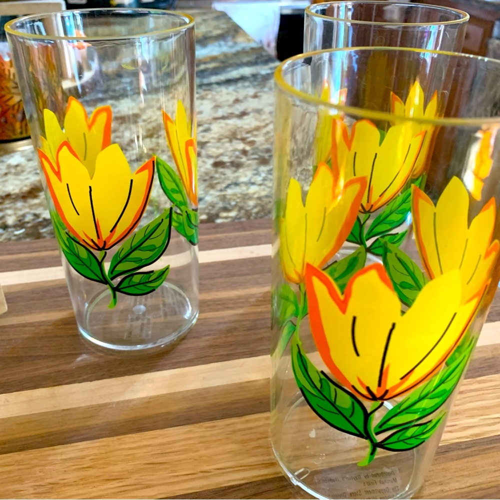 Vintage Marshall Fields Glasses - Flower Pattern - Set Of 4